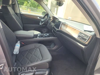 2025 Volkswagen Atlas 2.0T SE w/Technology - miniatura 8