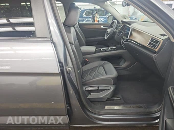 2025 Volkswagen Atlas 2.0T SE w/Technology - miniatura 8