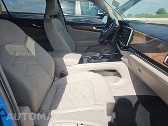 2025 Volkswagen Atlas 2.0T SE w/Technology - miniatura 8