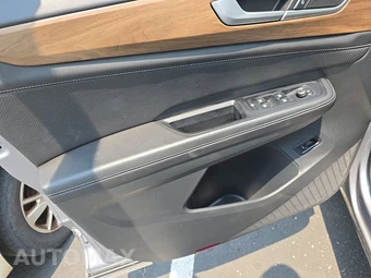2025 Volkswagen Atlas 2.0T SE w/Technology - miniatura 9