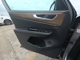 2025 Volkswagen Atlas 2.0T SE w/Technology - miniatura 9