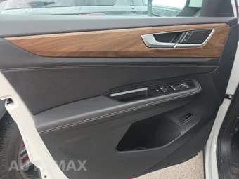 2025 Volkswagen Atlas 2.0T SE w/Technology - miniatura 9