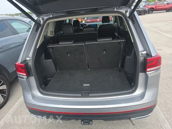 2025 Volkswagen Atlas 2.0T SE w/Technology - miniatura 17