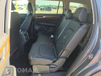 2025 Volkswagen Atlas 2.0T SE w/Technology - miniatura 13