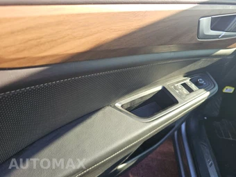 2025 Volkswagen Atlas 2.0T SE w/Technology - miniatura 9