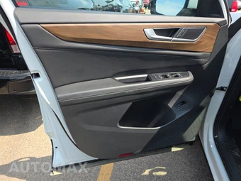 2025 Volkswagen Atlas 2.0T SE w/Technology - miniatura 9