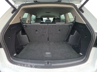 2025 Volkswagen Atlas 2.0T SE w/Technology - miniatura 24