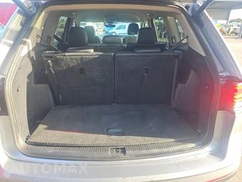 2025 Volkswagen Atlas 2.0T SE w/Technology - miniatura 17