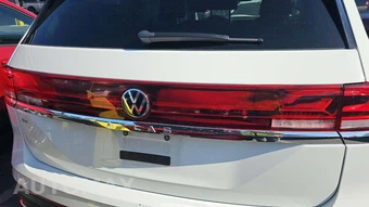 2025 Volkswagen Atlas 2.0T SE w/Technology - miniatura 25