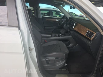 2025 Volkswagen Atlas 2.0T SE w/Technology - miniatura 14