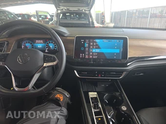 2025 Volkswagen Atlas 2.0T SE w/Technology - miniatura 17