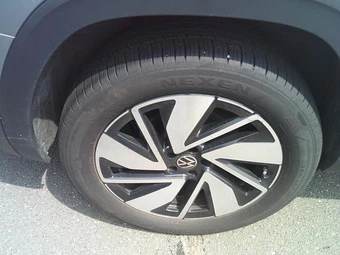 2025 Volkswagen Atlas 2.0T SE w/Technology - miniatura 28
