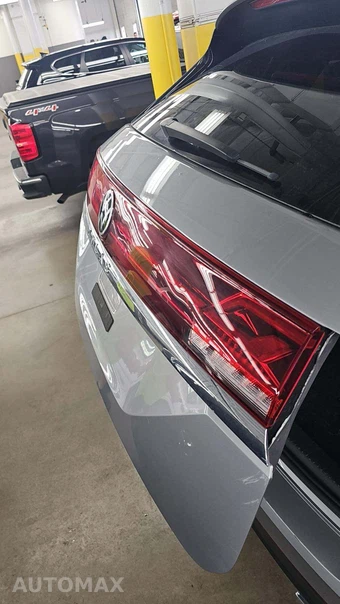 2025 Volkswagen Atlas 2.0T SE w/Technology - miniatura 34