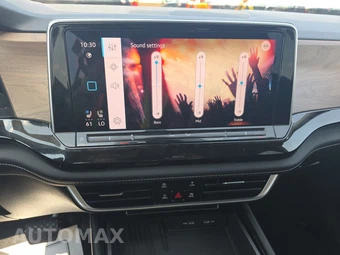 2025 Volkswagen Atlas 2.0T SE w/Technology - miniatura 11