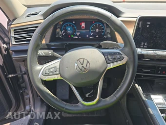 2025 Volkswagen Atlas 2.0T SE w/Technology - miniatura 10