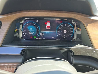 2025 Volkswagen Atlas 2.0T SE w/Technology - miniatura 12