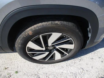 2025 Volkswagen Atlas 2.0T SE w/Technology - miniatura 24