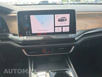 2025 Volkswagen Atlas 2.0T SE w/Technology - miniatura 17
