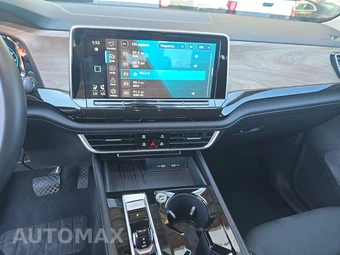 2025 Volkswagen Atlas 2.0T SE w/Technology - miniatura 11
