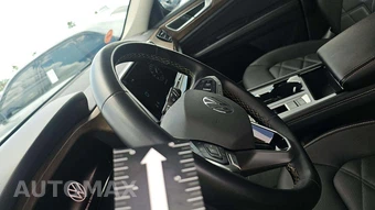 2025 Volkswagen Atlas 2.0T SE w/Technology - miniatura 41