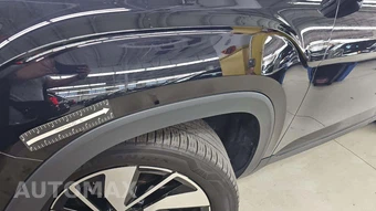 2025 Volkswagen Atlas 2.0T SE w/Technology - miniatura 25