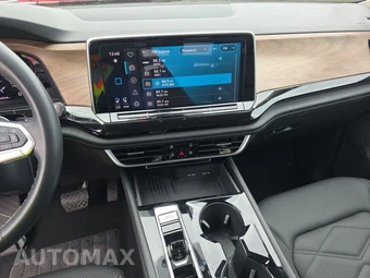 2025 Volkswagen Atlas 2.0T SE w/Technology - miniatura 17