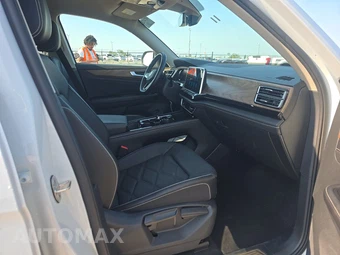 2025 Volkswagen Atlas 2.0T SE w/Technology - miniatura 8