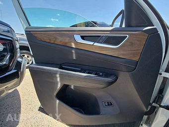 2025 Volkswagen Atlas 2.0T SE w/Technology - miniatura 9