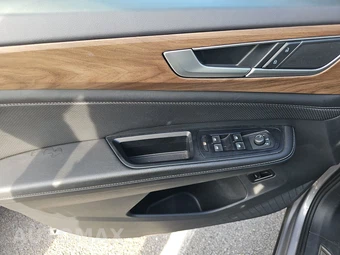 2025 Volkswagen Atlas 2.0T SE w/Technology - miniatura 9