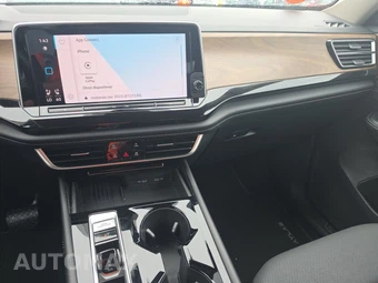 2025 Volkswagen Atlas 2.0T SE w/Technology - miniatura 17