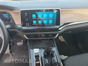 2025 Volkswagen Atlas 2.0T SE w/Technology - miniatura 11