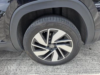 2025 Volkswagen Atlas 2.0T SE w/Technology - miniatura 22