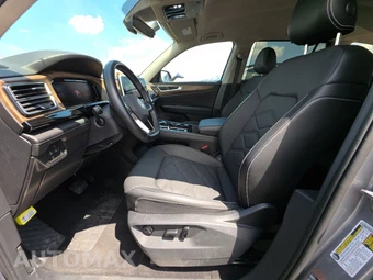 2025 Volkswagen Atlas 2.0T SE w/Technology - miniatura 13