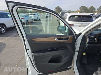 2025 Volkswagen Atlas 2.0T SE w/Technology - miniatura 9