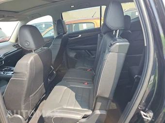 2025 Volkswagen Atlas 2.0T SEL - miniatura 13
