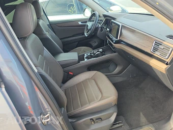 2025 Volkswagen Atlas 2.0T SEL - miniatura 8