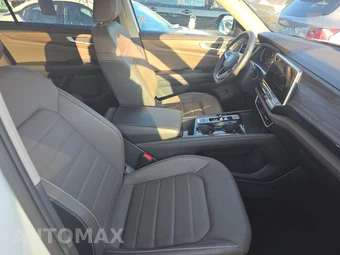 2025 Volkswagen Atlas 2.0T SEL - miniatura 8