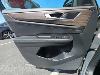 2025 Volkswagen Atlas 2.0T SEL - miniatura 9