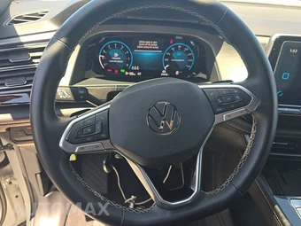 2025 Volkswagen Atlas Cross Sport 2.0T SE w/Technology - miniatura 10