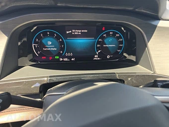 2025 Volkswagen Atlas Cross Sport 2.0T SE w/Technology - miniatura 12