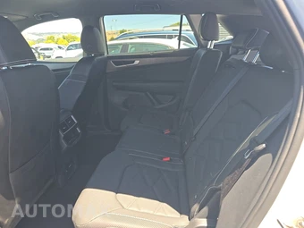 2025 Volkswagen Atlas Cross Sport 2.0T SE w/Technology - miniatura 13