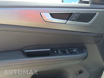 2025 Volkswagen Atlas Cross Sport 2.0T SE w/Technology - miniatura 15