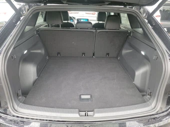 2025 Volkswagen Atlas Cross Sport 2.0T SE w/Technology - miniatura 23