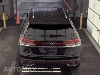 2025 Volkswagen Atlas Cross Sport 2.0T SE w/Technology - miniatura 6