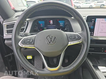 2025 Volkswagen Atlas Cross Sport 2.0T SE w/Technology - miniatura 10