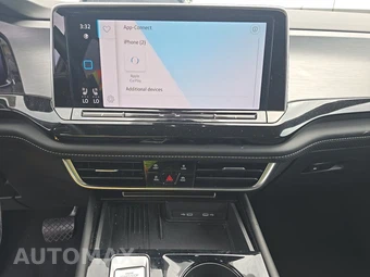 2025 Volkswagen Atlas Cross Sport 2.0T SE w/Technology - miniatura 11