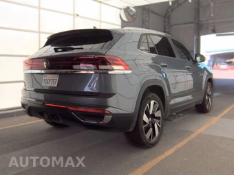 2025 Volkswagen Atlas Cross Sport 2.0T SE w/Technology - miniatura 4