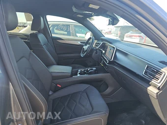 2025 Volkswagen Atlas Cross Sport 2.0T SE w/Technology - miniatura 8