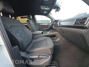 2025 Volkswagen Atlas Cross Sport 2.0T SE w/Technology - miniatura 14