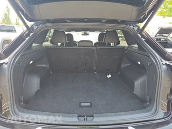 2025 Volkswagen Atlas Cross Sport 2.0T SE w/Technology - miniatura 23